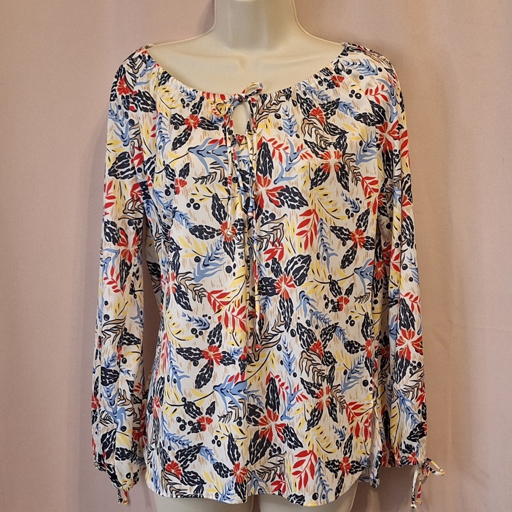 🌺 2/$20. Vintage Sears Blouse with Long Sleeves, Floral Pattern, Size M (A2)
